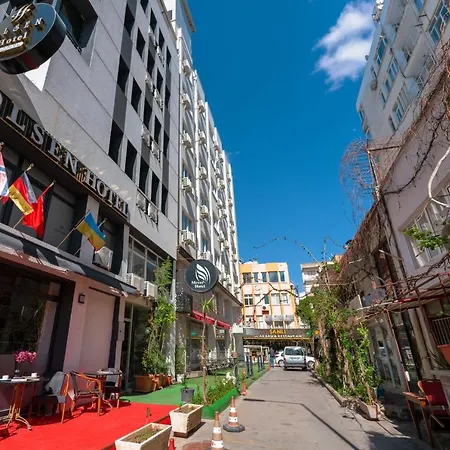Olsen Hotel