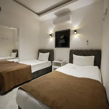 Olsen Hotel